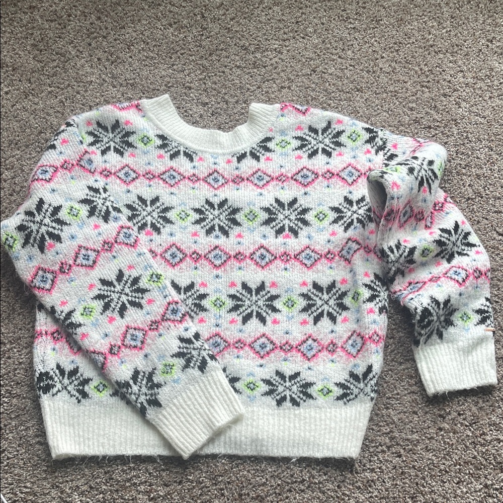 PINK Cozy Patterned Sweater - medium NWOT